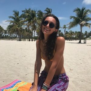 Meet your Posher, Gaby